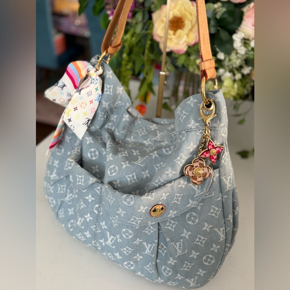 LOUIS VUITTON Monogram Denim Daily GM ~ EUC w/LV Dust Bag, LV Charm and Labubu - Picture 2 of 16